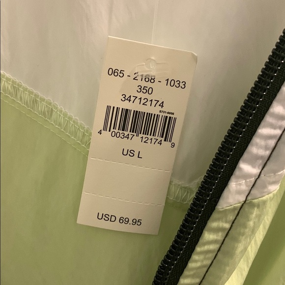 American Eagle wind breaker size large - Picture 2 of 3